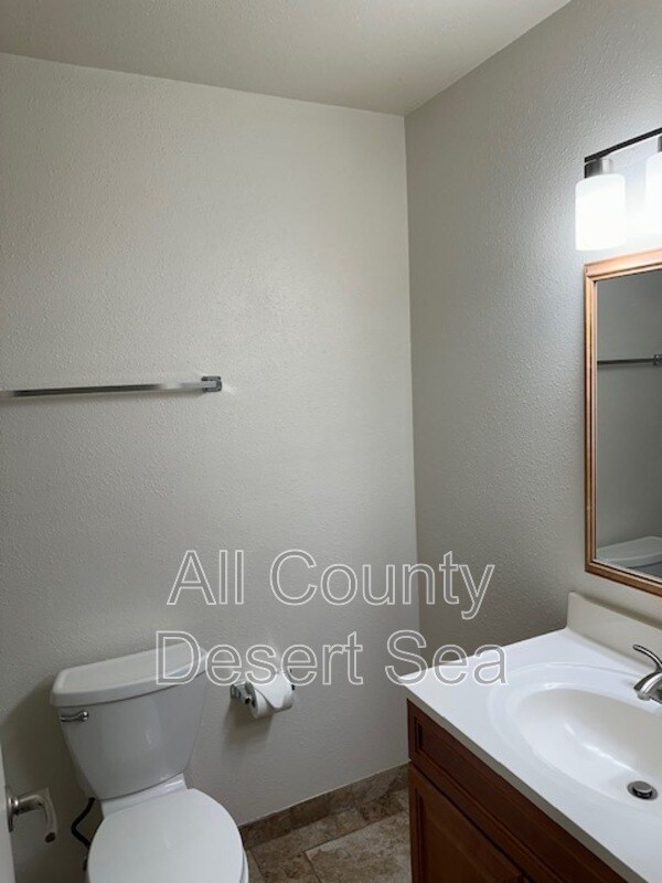 Building Photo - 4801 Kaui Dr