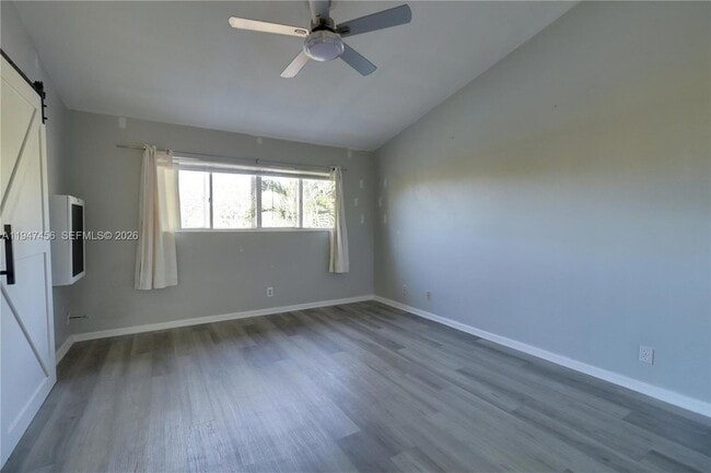 Building Photo - 2149 Discovery Cir W