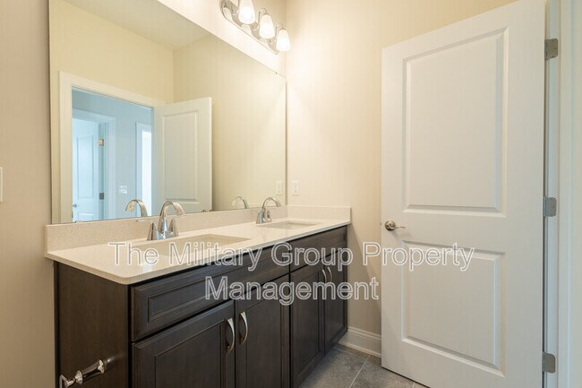Building Photo - 53 Delwood Wy