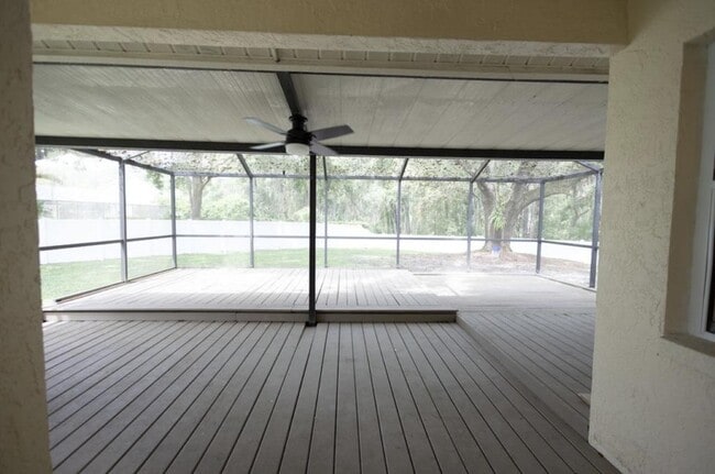 Building Photo - 16104 Stowe Ct