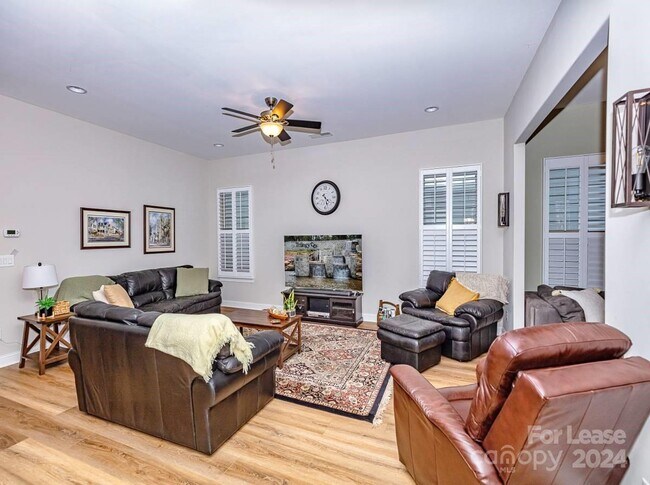 Building Photo - 508 Granite Lake Ct