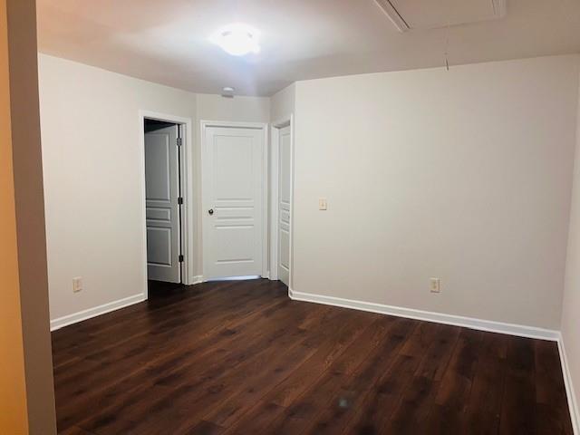 Building Photo - 2161 Oakland Grove Pl