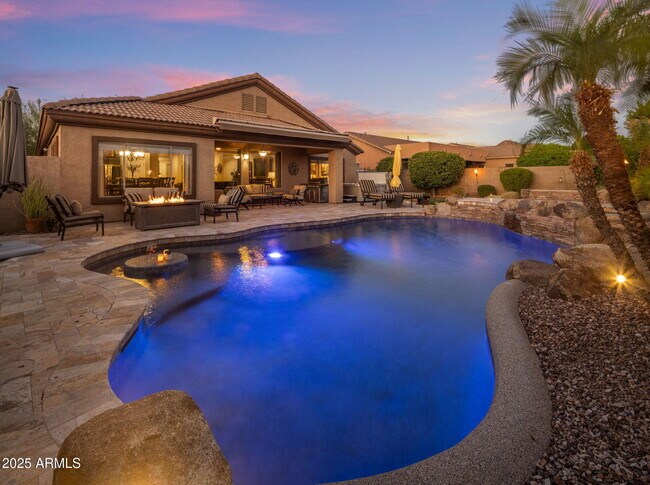 Building Photo - 9053 E Hobart St