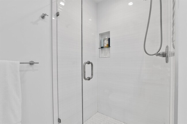 Building Photo - 1035 Boca Cove Ln