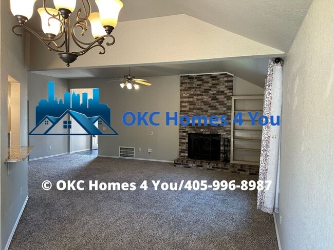Building Photo - Beautiful 3 Bed 2 Bath in Twin Oaks