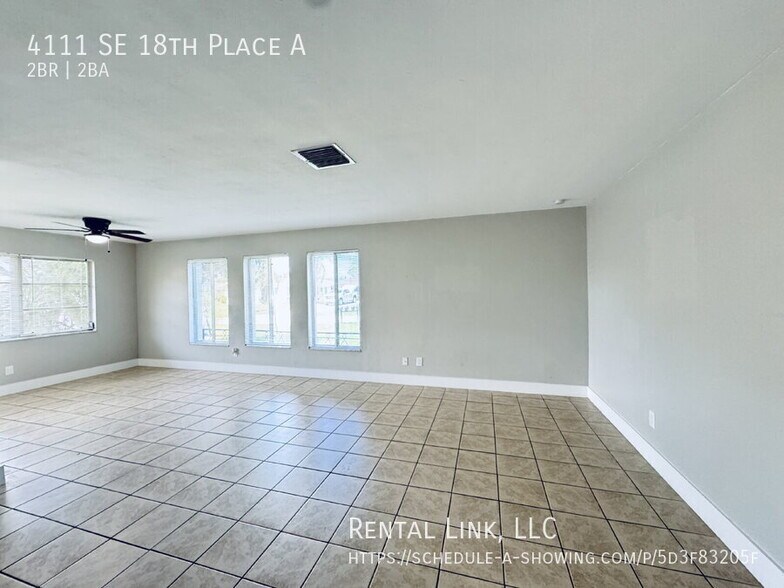 Building Photo - 4111 SE 18th Pl