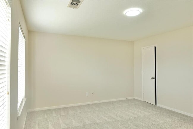 Building Photo - 23902 Spring Way Dr