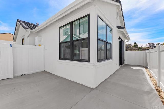 Building Photo - 1247 Stonemark Pl