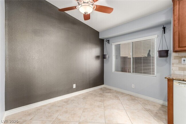 Building Photo - 3660 Toscanella Ave