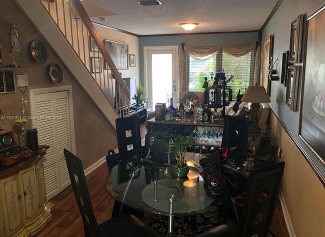 Primary Photo - 248 Majorca Ave