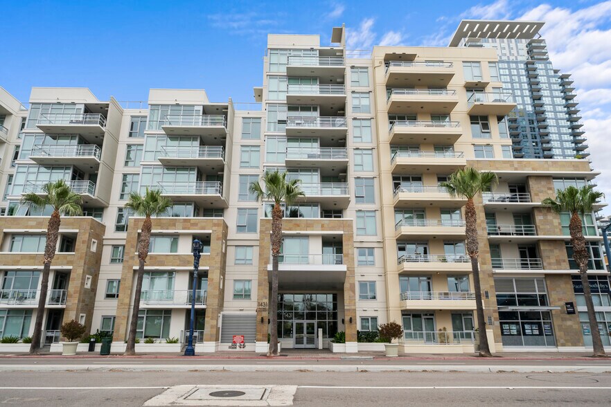 Building Photo - 1431 Pacific Hwy