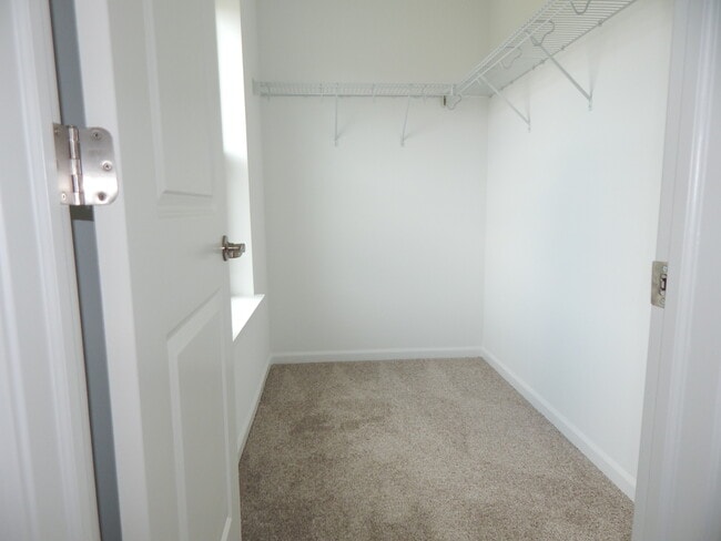 Building Photo - 12382 Tinsley St