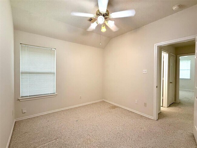 Building Photo - 5610 Gaffney Ln