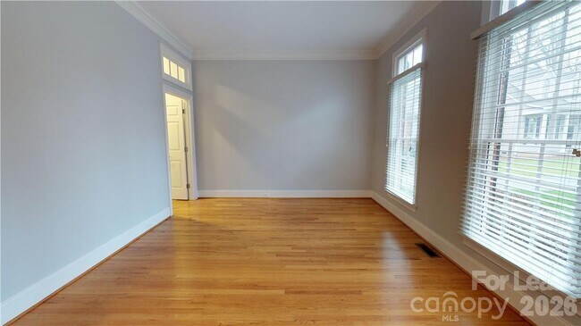 Building Photo - 1105 Randolph Oaks Ct