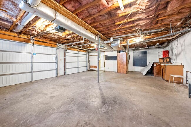 Building Photo - 3 Bedroom Home for Rent in St. B!