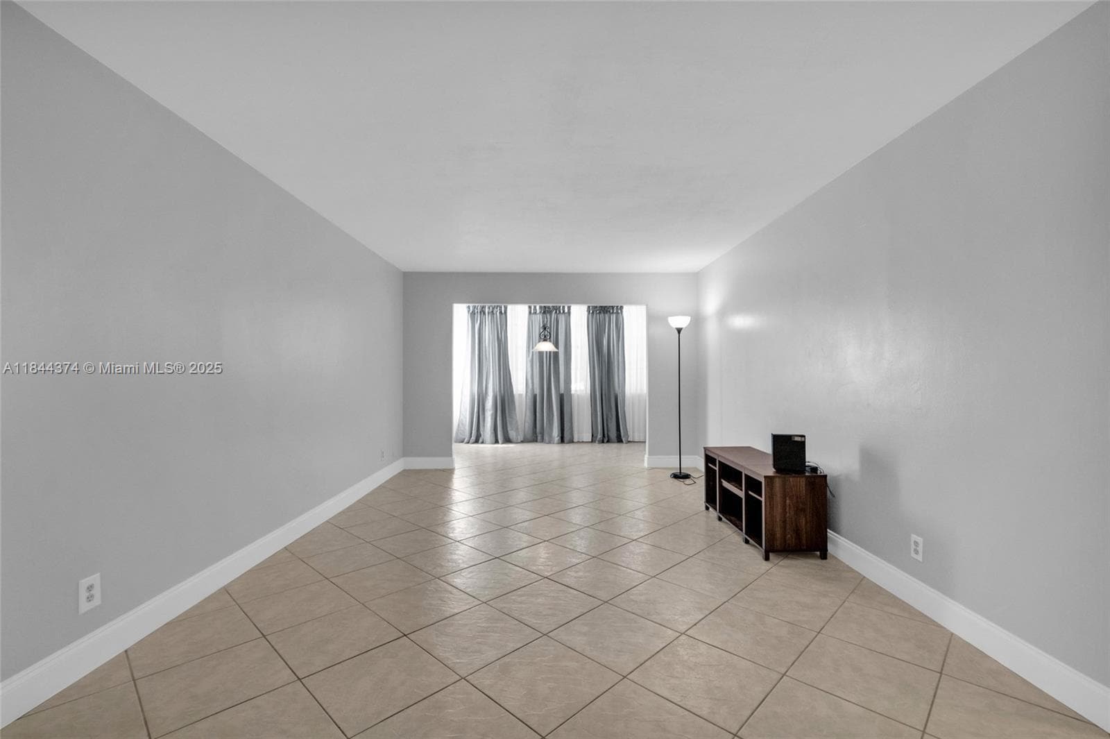 Building Photo - 6600 Cypress Rd