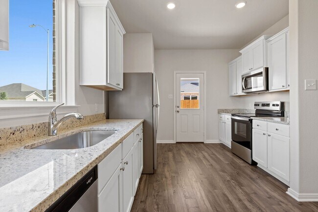 Building Photo - 7506 Tipton Meadow Way