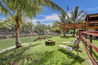 Building Photo - 7245 S Waterway Dr
