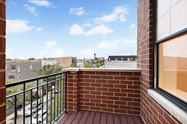 Building Photo - 2145 S Halsted St
