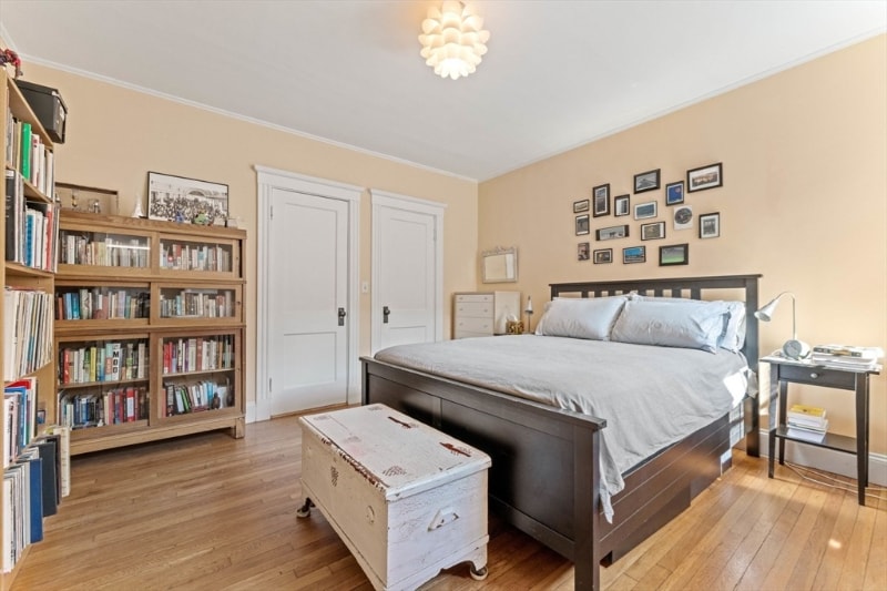 Building Photo - 43 Linnaean St