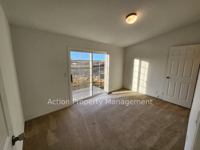 Building Photo - 3 bed 2 bath 2 car garage w/ great views in Sequim