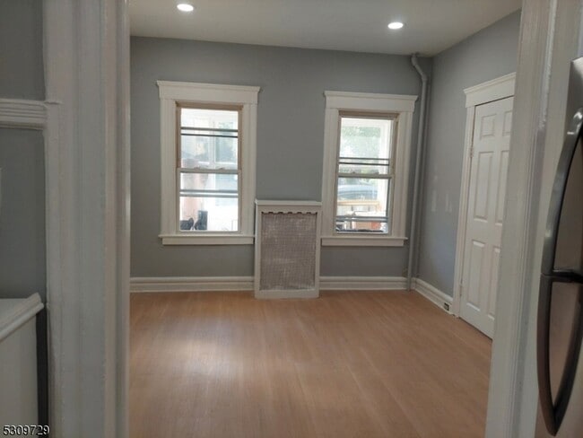 Building Photo - 138 Watchung Ave