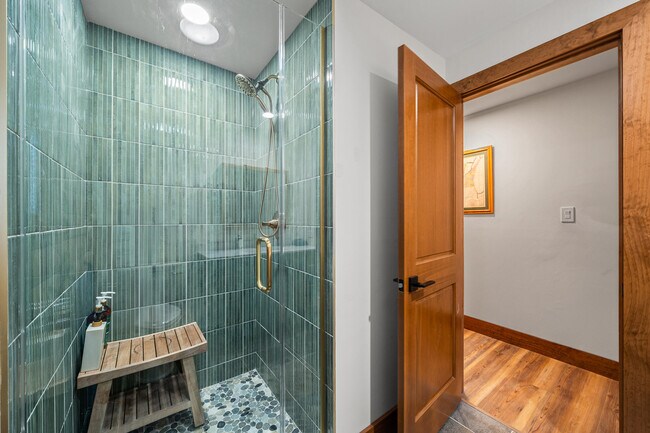 Building Photo - N1508 Wildwood Rd