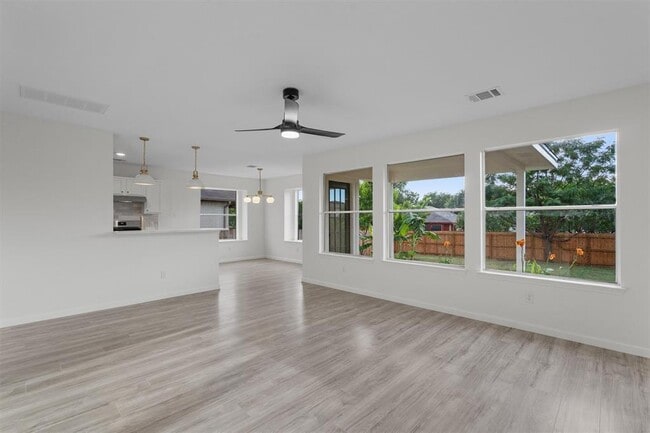 Building Photo - 15532 Emmaleighs Ln