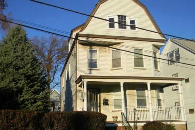 Primary Photo - 45 Condit Terrace
