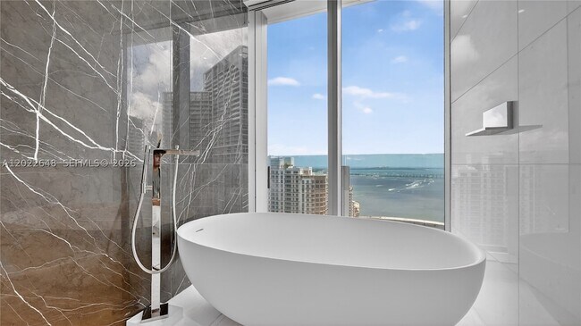 Building Photo - 300 S Biscayne Blvd
