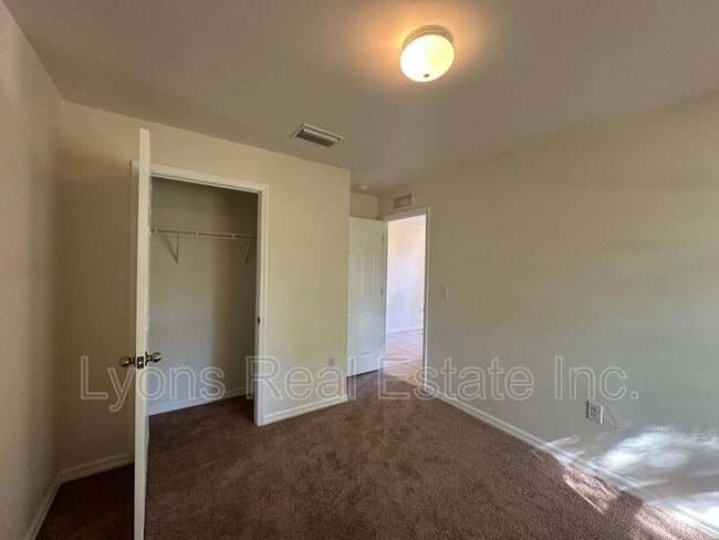 Building Photo - 5521 Gillot Blvd