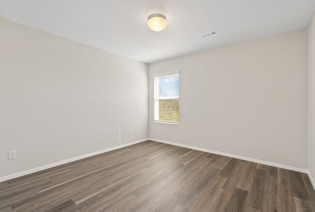 Building Photo - 3230 Gulley Ln