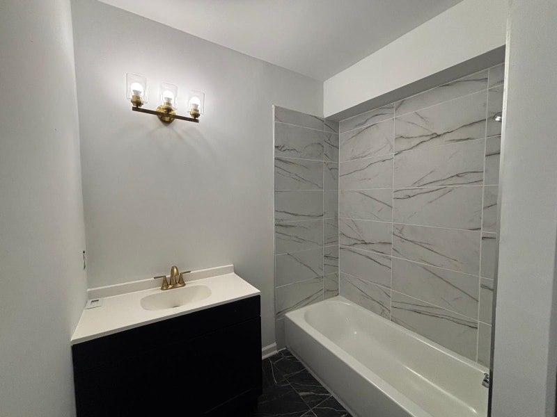 Building Photo - 1303 Buffalo St