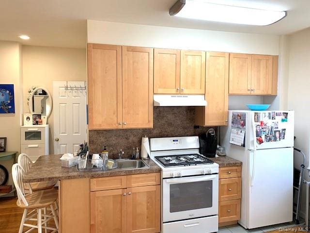 Building Photo - 65 Lincoln Blvd