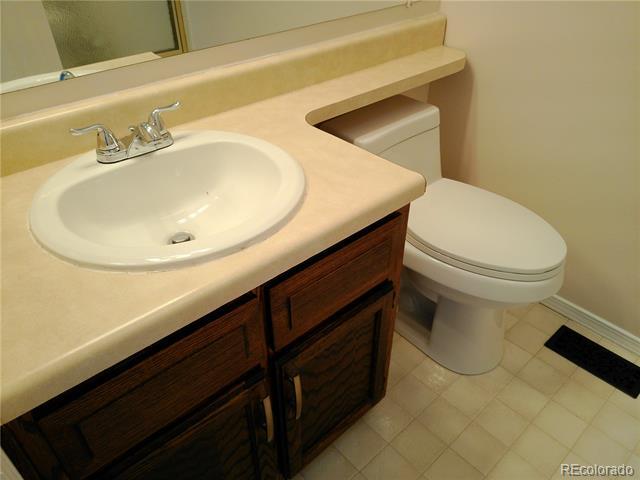 Building Photo - 6815 Ravencrest Dr