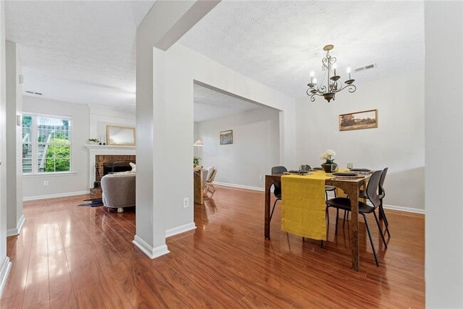 Building Photo - 4295 Cabretta Dr
