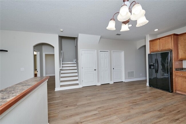 Building Photo - 23903 Sardinia Dr