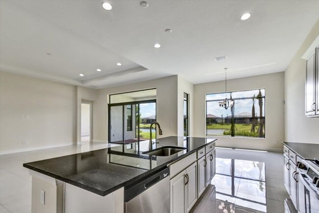 Building Photo - 4533 Mondrian Ct