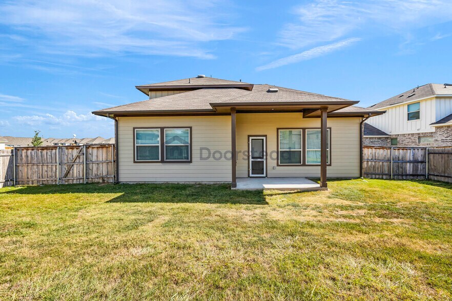 Building Photo - 146 Dogvane Cir