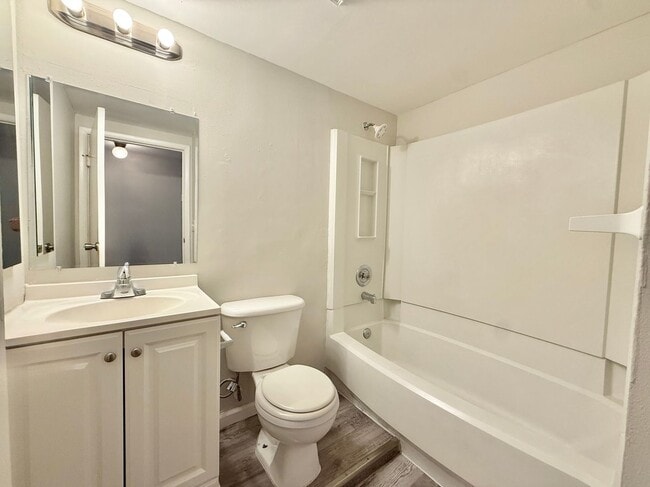 Building Photo - 1228 Pine Sap Ct
