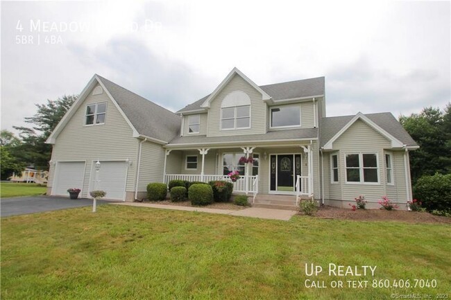 Building Photo - 4 Meadow Wood Dr