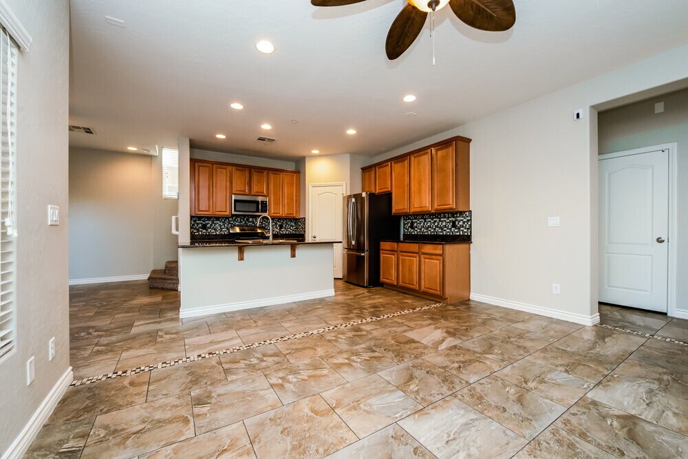 Building Photo - 4505 Harbison Canyon Ct