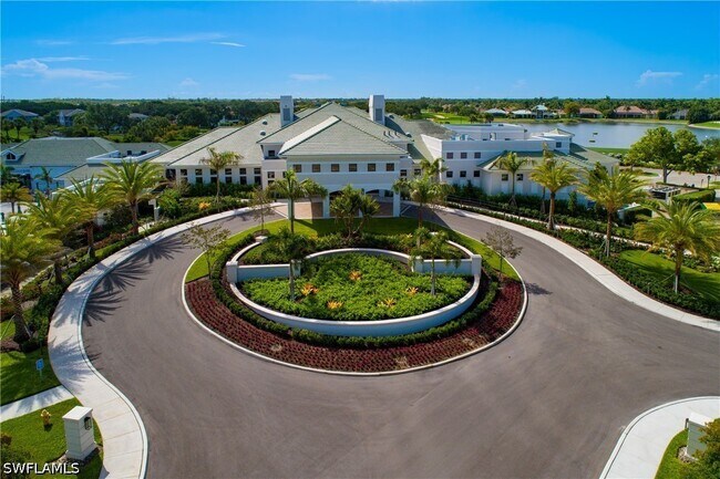 Building Photo - 3099 Lancaster Dr