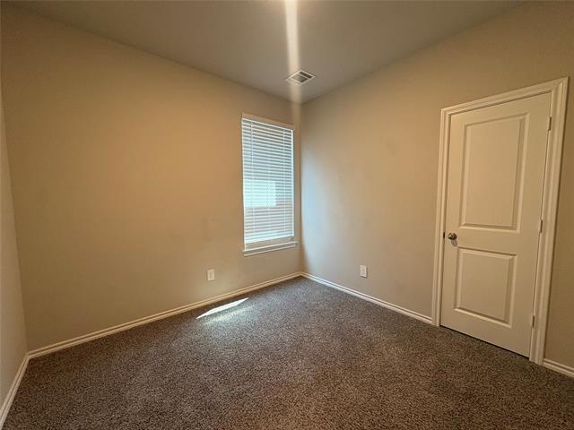 Building Photo - 3222 Hampton Dr