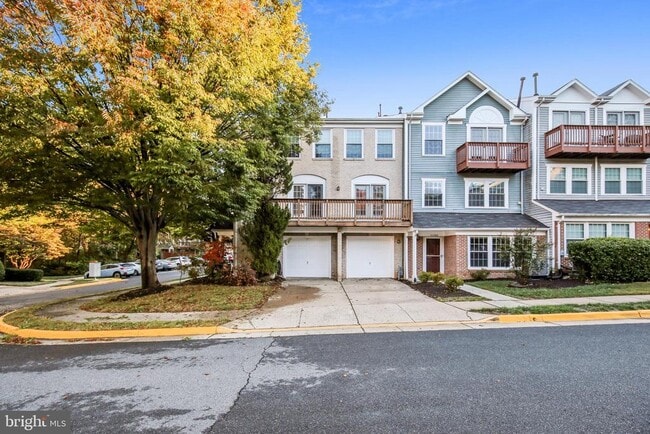 Building Photo - 11801 Rockaway Ln