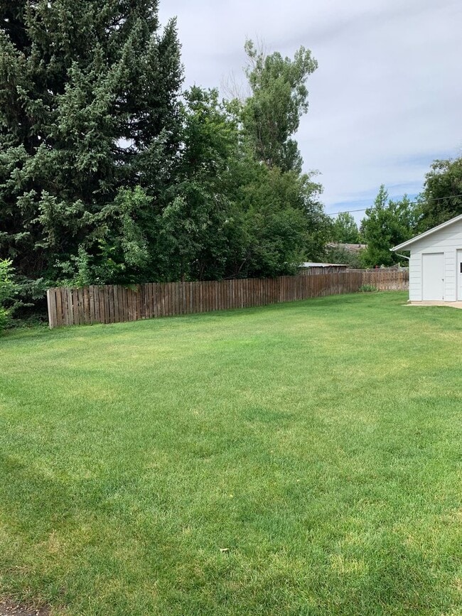 Building Photo - Lovely 1 Bedroom 1 Bathroom home