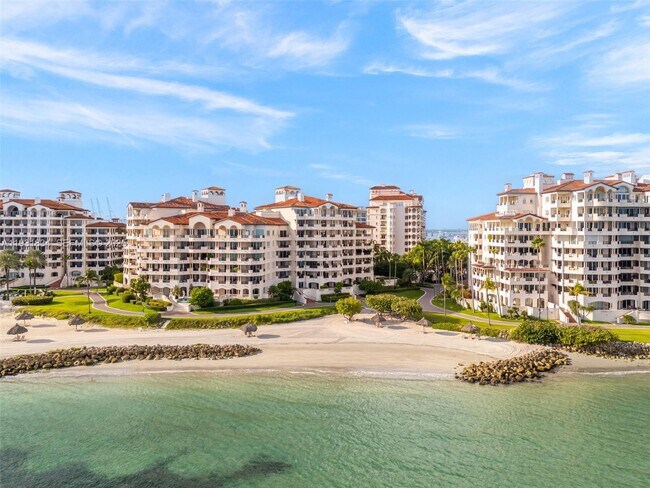 Building Photo - 7471 Fisher Island Dr