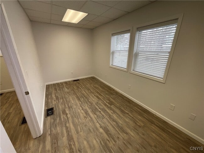 Building Photo - 127 Winslow St