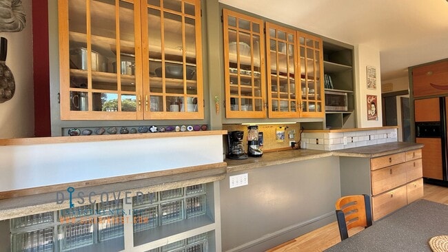 Building Photo - Charming Custom Retreat in Prime Berkeley ...