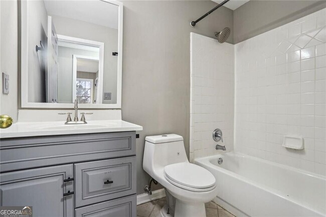 Building Photo - 2120 Sweetbirch Trail